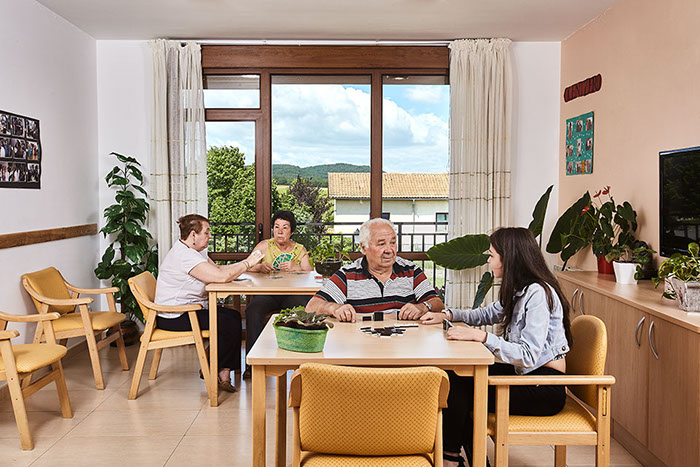 atención y cuidado, actividades, celebraciones